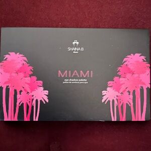 NEW!!! SHAINA B MIAMI Eyeshadow Palette